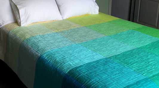 Gradient Grid Quilt - CGY