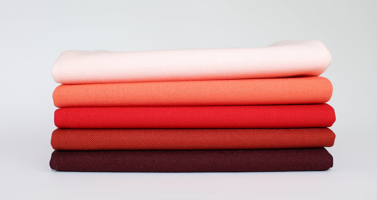 Red 5 Kona Cotton Fat Quarter Bundle - Sewfinity.com