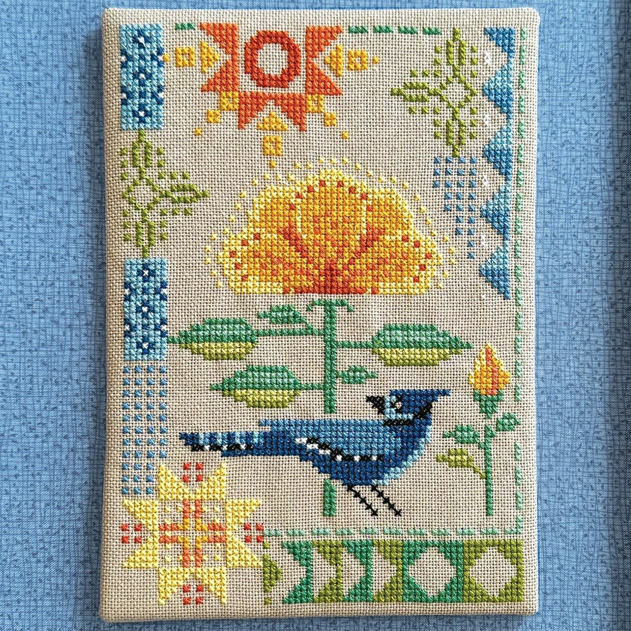 Seasonal Courier: Blue Jays Summer Floss Bundle - Sewfinity.com