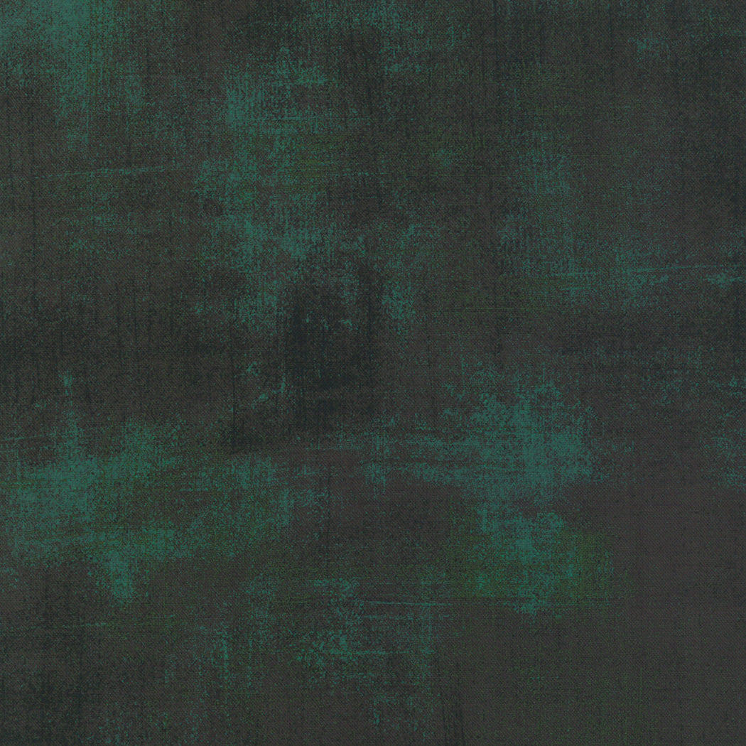 Grunge Wide 108 Inch - 3 Yards - Christmas Green