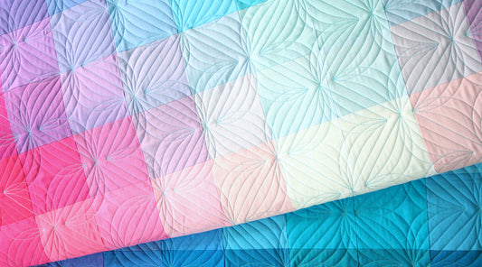 Gradient Grid: a Free Quilt Pattern