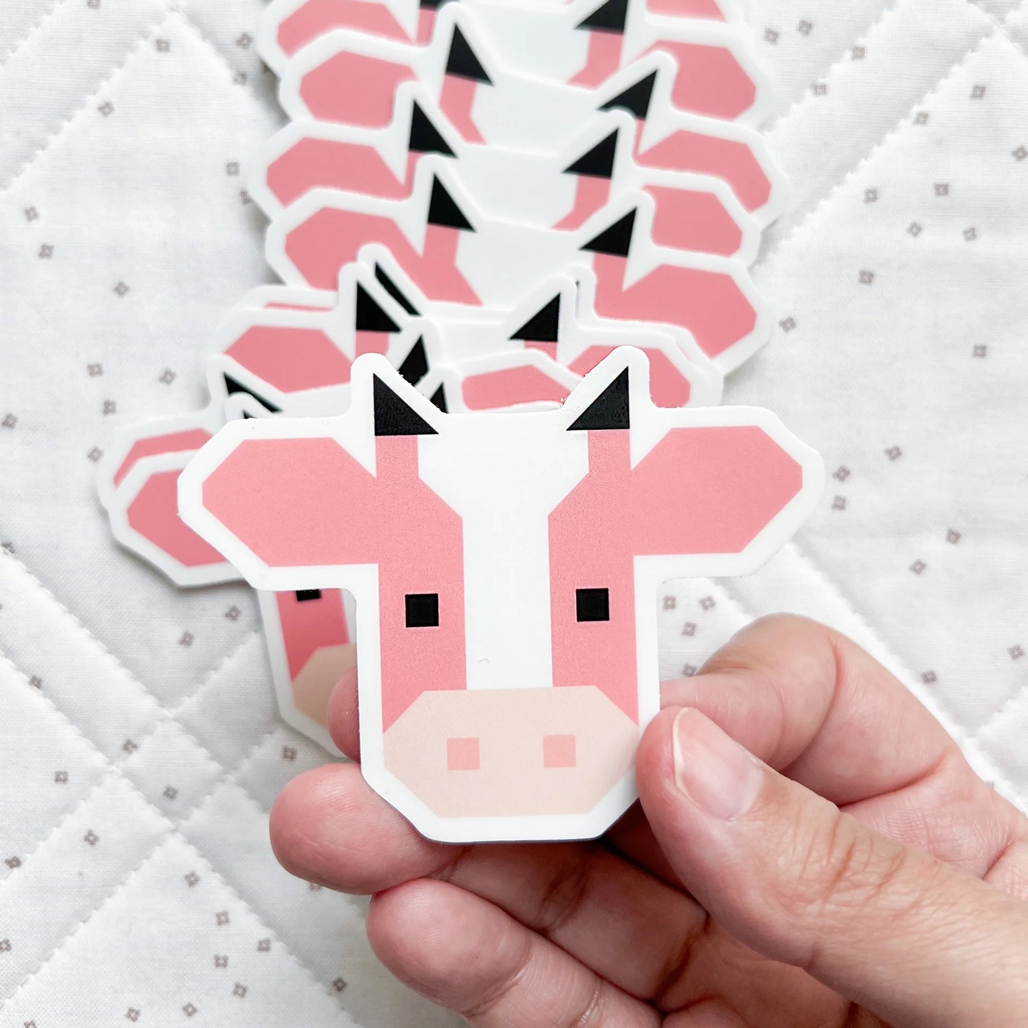Annabelle Sticker - Pink - Sewfinity.com